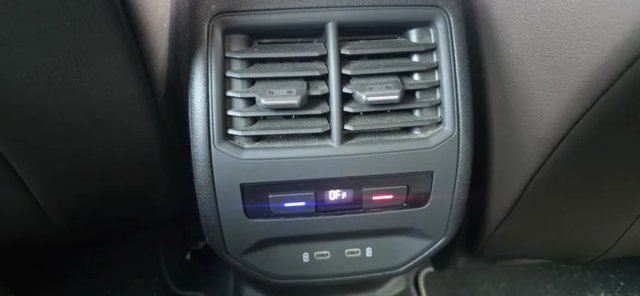 SEAT Leon desde 270€/mes sin entrada en Vic (BCN)