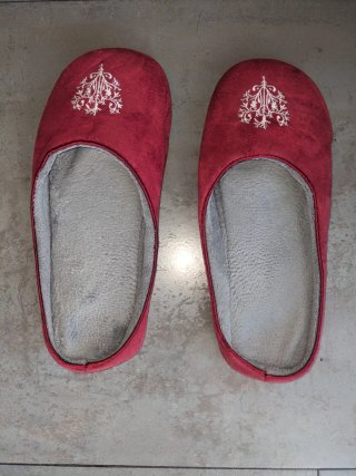 Zapatillas casa/viaje bordadas Talla 41