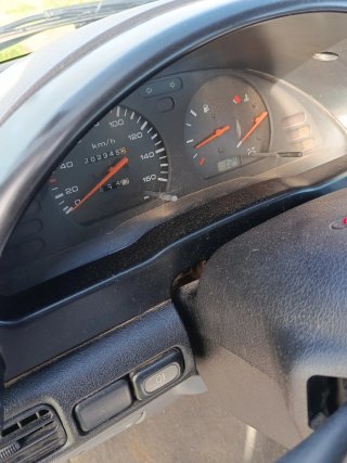 Nissan Serena 1996