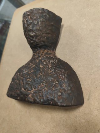 Escultura de bronce antigua