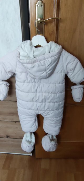 Buzo de nieve para bebé rosa