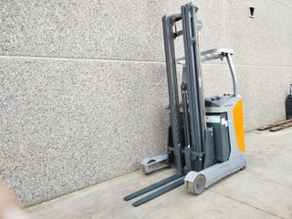 Carretilla retráctil STILL FM-X12