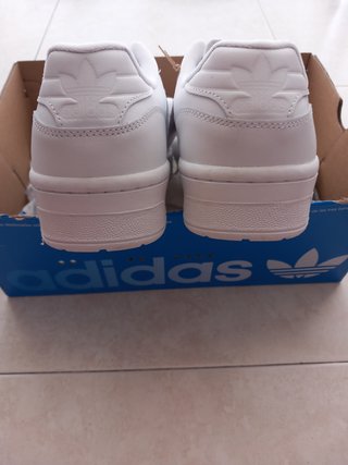 Zapatillas Adidas Rivalry Low GX2272 Blancas