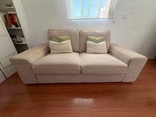 Sofá KIVIK 2 plazas beige