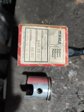 Pistón Mahle 644.10.00 Derbi Turismo Sport