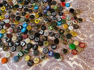 Lottazione di tappi di bevande varie