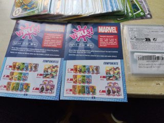 Juego de mesa Virus! Marvel con fundas