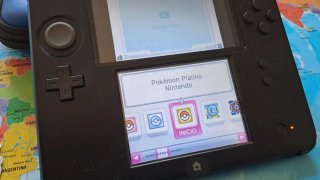 Nintendo 2DS con tarjeta SD 64GB