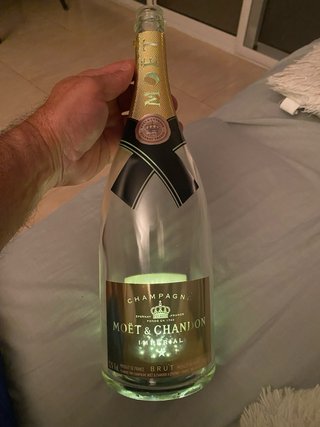 Botella decorativa luminosa, con luz integrada