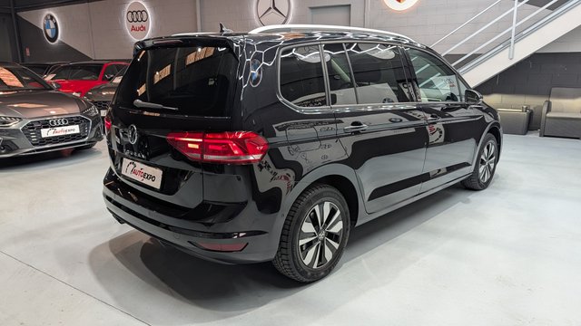 VOLKSWAGEN Touran 2.0 TDI DSG2024