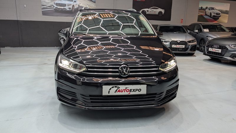 Volkswagen Touran ADVANCE 2.0 TDI DSG 2024, foto 3