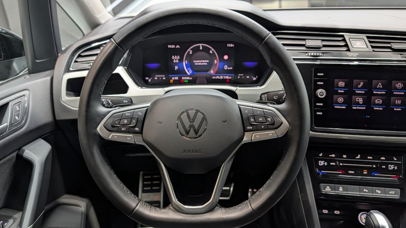 Volkswagen Touran ADVANCE 2.0 TDI DSG 2024, foto 13