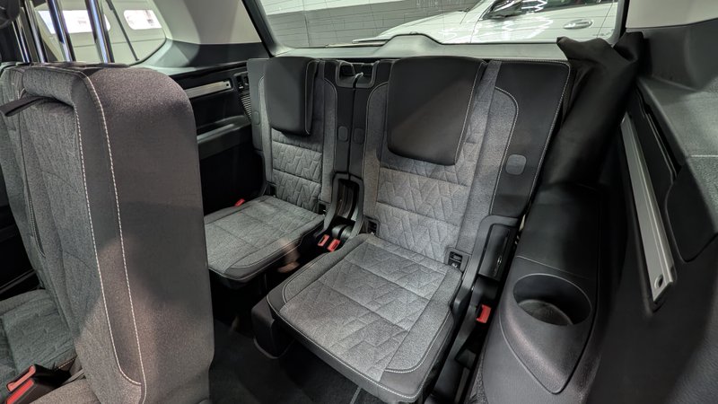 Volkswagen Touran ADVANCE 2.0 TDI DSG 2024, foto 21