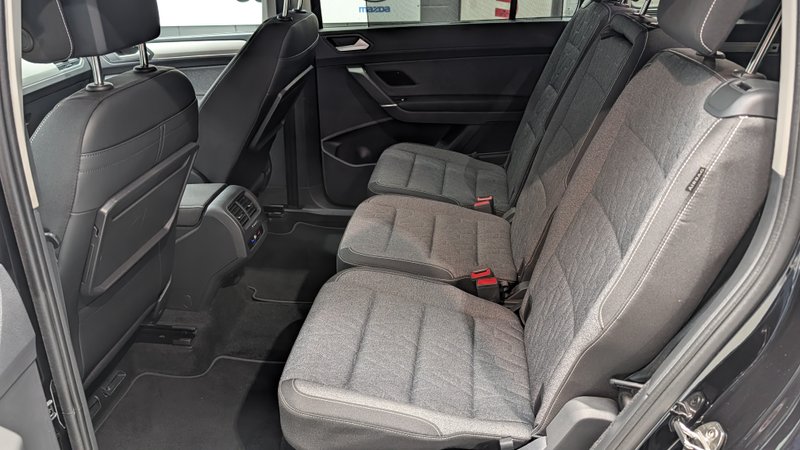 Volkswagen Touran ADVANCE 2.0 TDI DSG 2024, foto 19