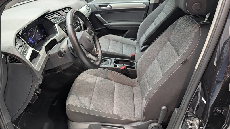Volkswagen Touran ADVANCE 2.0 TDI DSG 2024, foto 10