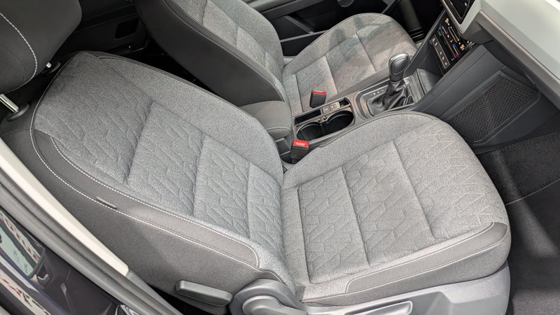 Volkswagen Touran ADVANCE 2.0 TDI DSG 2024, foto 31