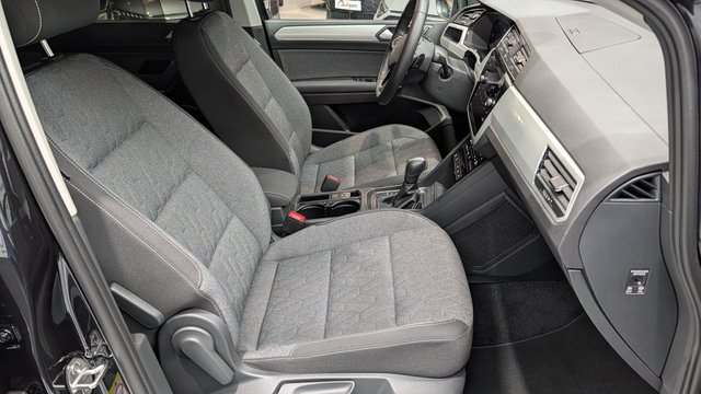 VOLKSWAGEN Touran 2.0 TDI DSG2024