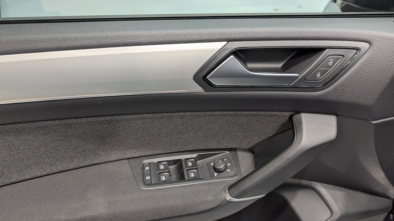 Volkswagen Touran ADVANCE 2.0 TDI DSG 2024, foto 44