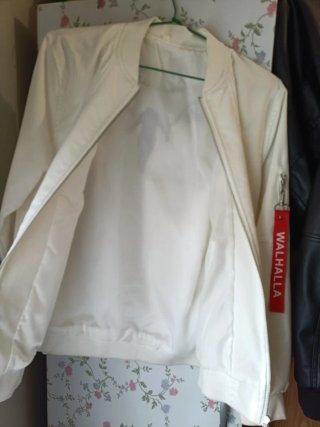 Chaqueta Bomber Blanca Tokyo Revengers Valhalla