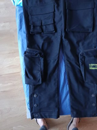 Pantalones cargo Bershka negros
