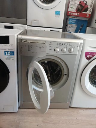 Lavadora Secadora Indesit con Garantía