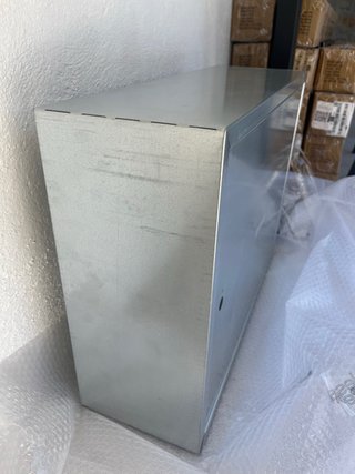 Caja contador agua metálica 60x20x45