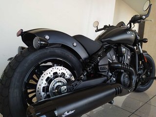 NUEVA INDIAN SCOUT BOBBER LIMITED + TECH 2026