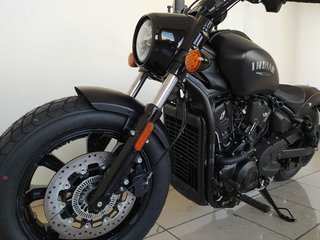 NUEVA INDIAN SCOUT BOBBER LIMITED + TECH 2026