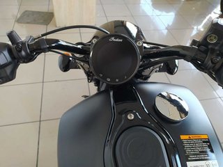 NUEVA INDIAN SCOUT BOBBER LIMITED + TECH 2026