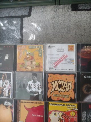 Lote 25 CDs Mojinos,Estopa,MClan, Killus,Mixtela