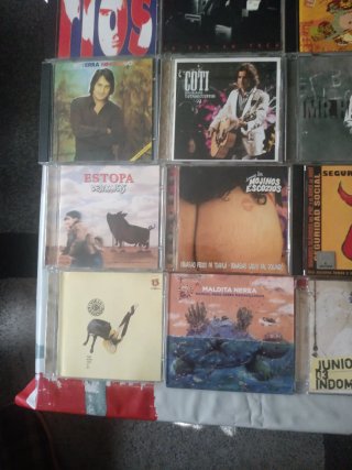 Lote 25 CDs Mojinos,Estopa,MClan, Killus,Mixtela