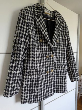 Blazer de cuadros blanco y negro
