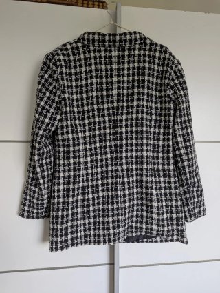 Blazer de cuadros blanco y negro