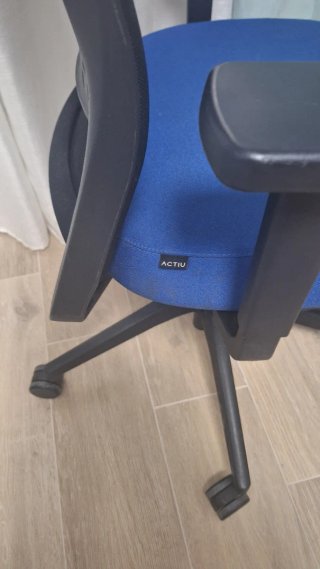 Silla ergonómica Actiu Stay