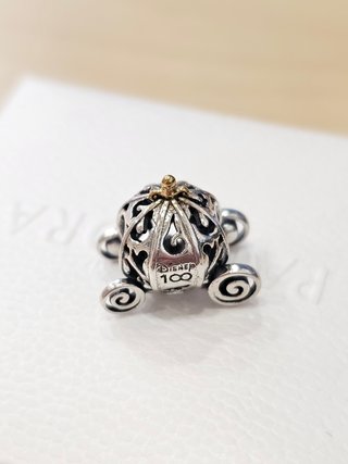 Charm Pandora Carroza Cenicienta Disney 100 Aniver