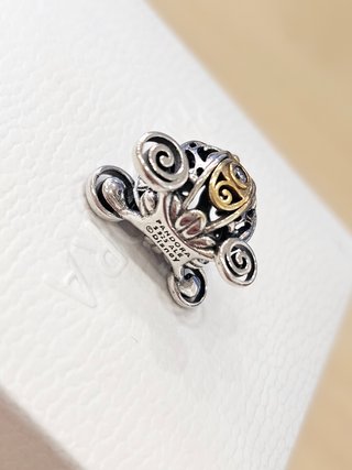 Charm Pandora Carroza Cenicienta Disney 100 Aniver