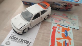Maqueta Ford Escort RS Cosworth Rally 1/24