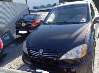 Bandeja trasera ssangyong kyron 200 xdi 467676
