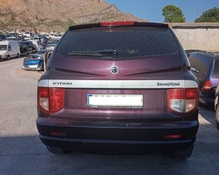 Bandeja trasera ssangyong kyron 200 xdi 467676