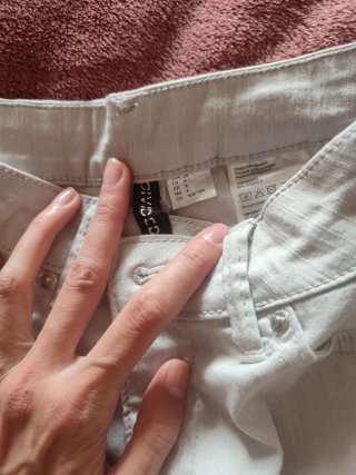 Pantalón gris metalizado