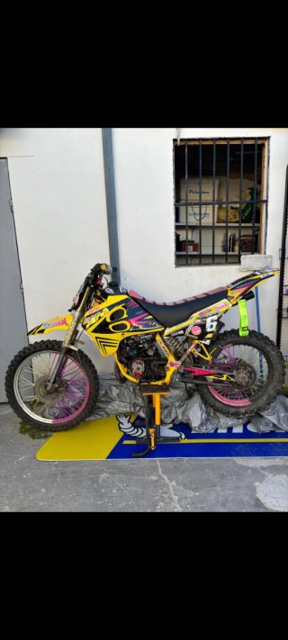 Suzuki RMX Enduro/Motocross