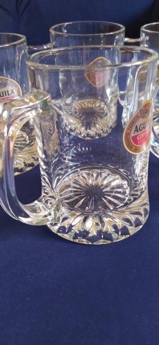 Brocche di Birra Águila (6 unità)