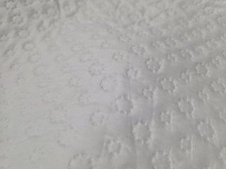 Colcha boutí fina piqué azul y blanco