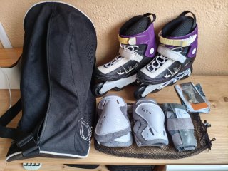 Patines en línea morados y negros