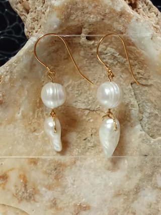 Pendientes Perlas Barrocas Agua Dulce Oro +de 1cm