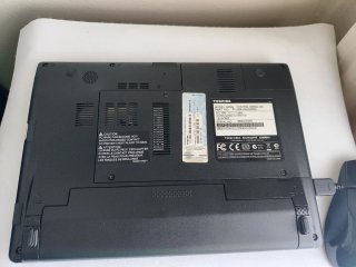 Toshiba NB500-12C-26B Portátil Negro