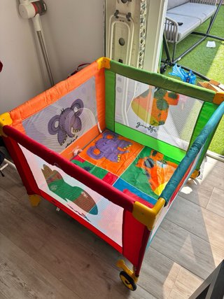 Parque infantil portátil OLMITOS