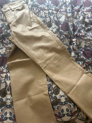 Pantalones Zara beige