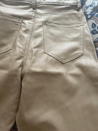 Pantalones Zara beige