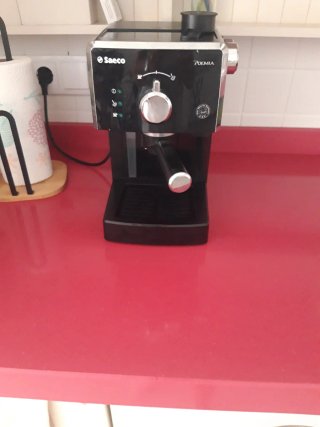 Cafetera Saeco Poemia Nueva